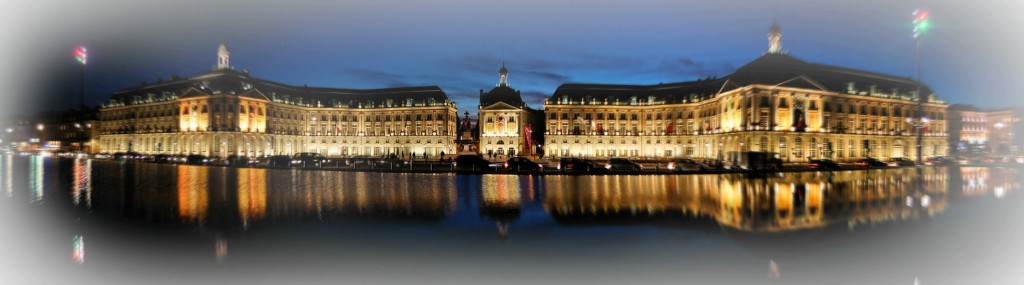 Place_de_la_Bourse_Bordeaux_de_nuit