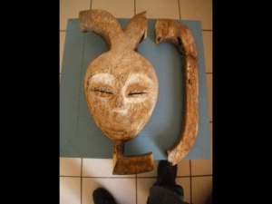 Mask Kwele